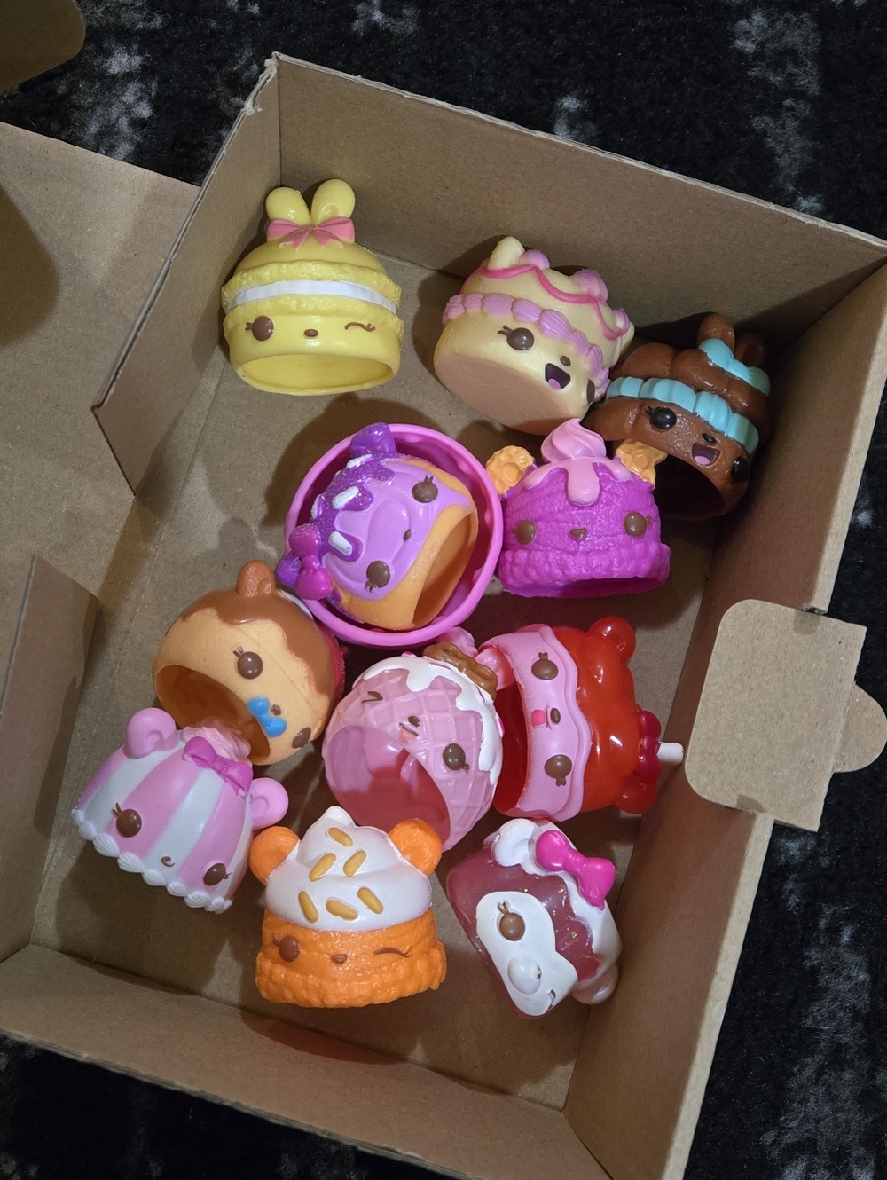 Num Noms Lot